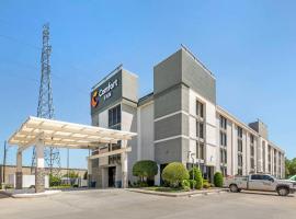 Comfort Inn Dallas North Love Field Airport, hotel u gradu Dalas