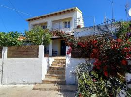 VILLA THEO, vacation home in Marathias