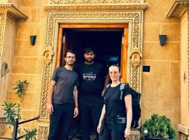Explore Hostel Life Jaisalmer, farfuglaheimili í Jaisalmer