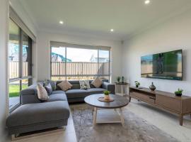 SPARKLING NEW BEACHHOUSE / SHELL COVE, hotel in Shellharbour
