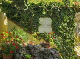 데르미에 위치한 호텔 Cozy Hotel Dhermi