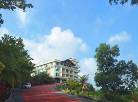 De Royale Montana Hotel and Resort: Subrahmanya şehrinde bir otel