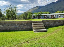 a Dam's View Accommodation, hotel near Longhill Game Reserve, Queenstown