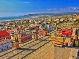 Tamraght 3 Bedroom Apt with Oceanview 2.Level, hotel v destinaci Tamraght Ou Fella