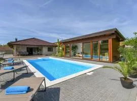 Gorgeous Home In Puscine With Sauna