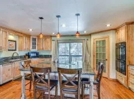 1 Mi to Ski Resort: South Lake Tahoe Townhome