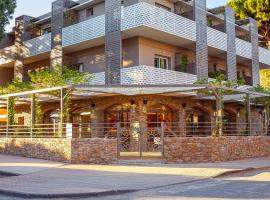 Hôtel La Ménado, hotel v destinácii Cavalaire-sur-Mer