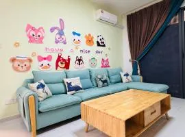 Cozy 2B2R 6pax Condo Forest City C5-1907