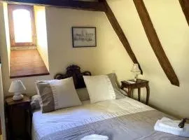 Maison de 2 chambres avec jardin clos et wifi a Vitrac