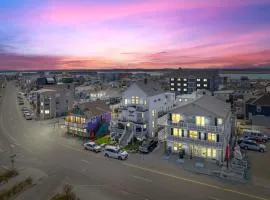 Newly Renovated Professional Design Partial Ocean Views