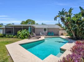 Viesnīca Naples Single Family Pool Home - Kayak the Gordon River & Be Close to the Beach! pilsētā Neipelsa