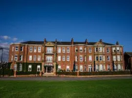 Clifton Arms Hotel