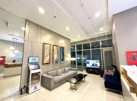Heart of CDO Cozy Condo Wi-fi Netflix