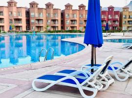 Porto Sokhna Water Front Resort, hotel u gradu 'Ain Sokhna'