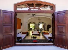 Seven Pillars No 39 Galle Fort