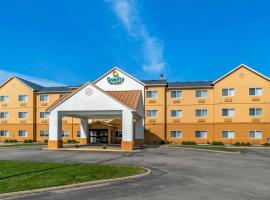 Quality Inn & Suites, hotell i Bay City