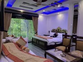 Areesh Hotel & Restaurant