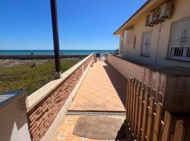 La Mata primera línea de playa, hotel en Torrevieja