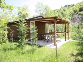 Lugina e Shengjergjit ,Bujtinat, hotel i Tirana