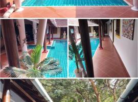 Golden Sun Ray's Villas, holiday home in Baga