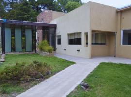 VILLAGE PARK, hotel v destinaci Tandil