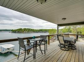 Stunning Eldon Retreat with Private Dock and Views!, vacation home in Eldon