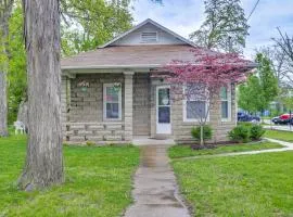 Pet-Friendly Pacific Cottage Near Purina Farms!