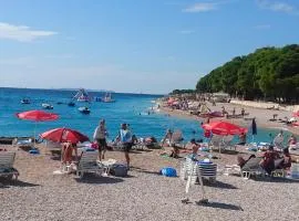 Apartment Primosten Adiomare
