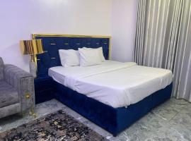 Opulence D2, hotel with parking in Lagos
