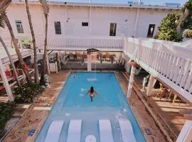 La Jamaca - Island Vibe Hotel