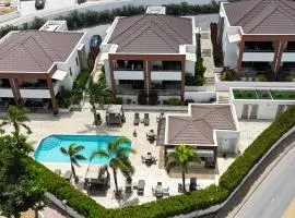 Xanadu Apartments at Blue Bay Golf & Beach Resort