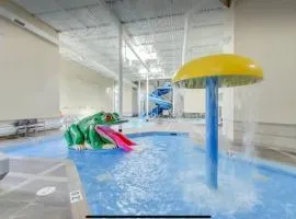 Cozy One Bedroom Condo with Indoor Pool and HotTub