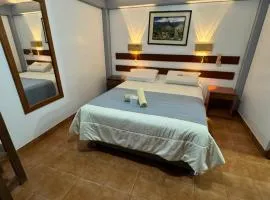 Hotel Alpamayo Guest House
