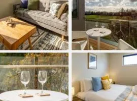 The Cozy Cocoon 1 Bed 1 Bath Apartment