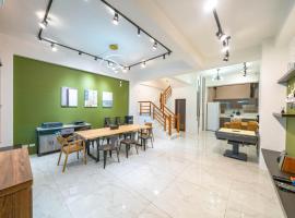 無門禁24小時進出-象日葵民宿lll免費停車, hotel v destinaci Wujie