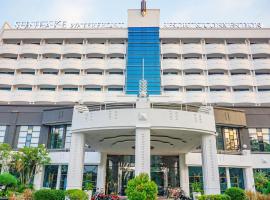 Sunlake Waterfront Resort & Convention, hótel í Jakarta