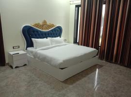 Hotel Arcadia Greens – hotel w mieście Moradabad