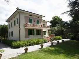 Ampia villa con parco a Sansepolcro