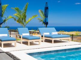 Brīvdienu māja BLUE TRANQUILITY Luxurious home in private community with Heated Private Pool Spa Detached Ohana Suite pilsētā Vaimea