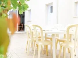 Spacieuse maison avec extérieur quartier Arago Les Sables 7 personnes