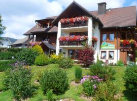 Appartment Bergblick, hotel v destinaci Bernau im Schwarzwald