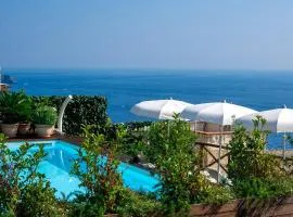AMORE RENTALS - Villa Blu