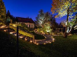 Villa Mimi, hôtel à Sopron près de : Lővérek