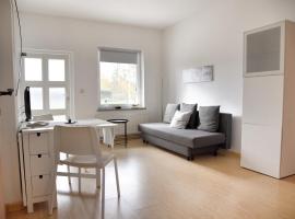 Haus JuliaN Wohnung 1, rental liburan di Ueckermunde