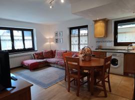 InmoCyma Verdiblanco Familias-Valle de Benasque, hotel a Benasque