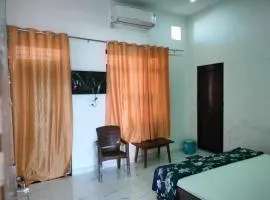 Rudra Home Stay - Cheapest Prices
