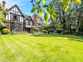 Tudor Grange