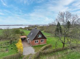 Ferienhaus Zur Salzwiese, ξενοδοχείο σε Holnis