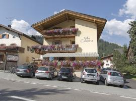 Villa Caterina: Corvara in Badia'da bir otel