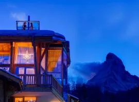 Self Check-In Chalet Rooms